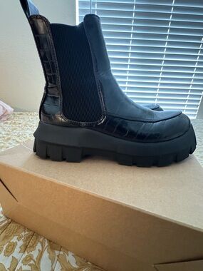 Urban Outfitters Black Platform Boots